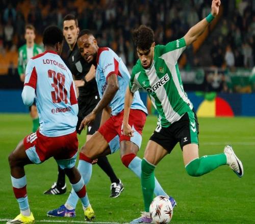 孔德力挺拉,比奥特破解,僵局,足彩,体彩,彩票,体育彩票,足球彩票,彩票合买,大发彩票