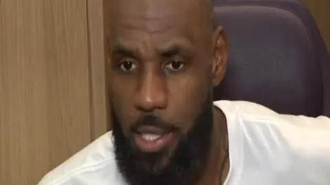 王佩雯全运会网球选拔赛女单夺冠，荣耀归国绽放光芒